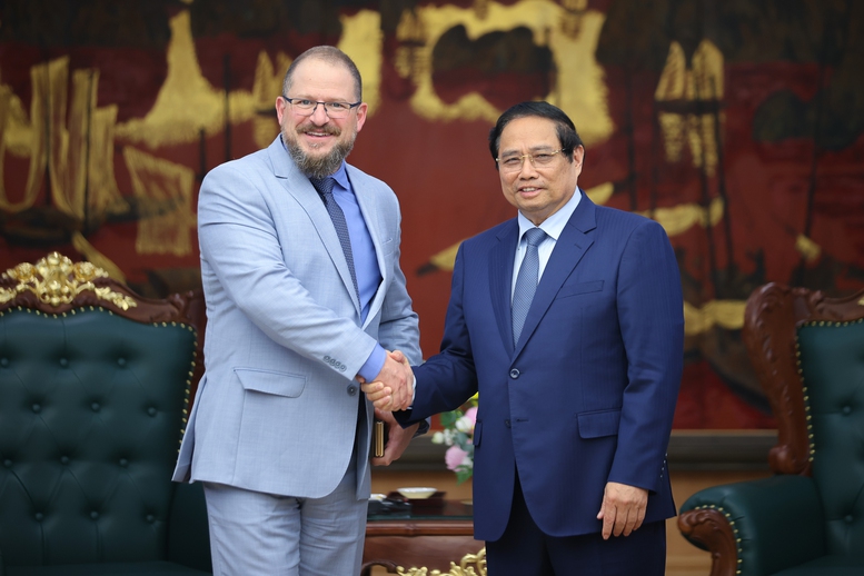 Vietnam will be a hub for AI research and development
